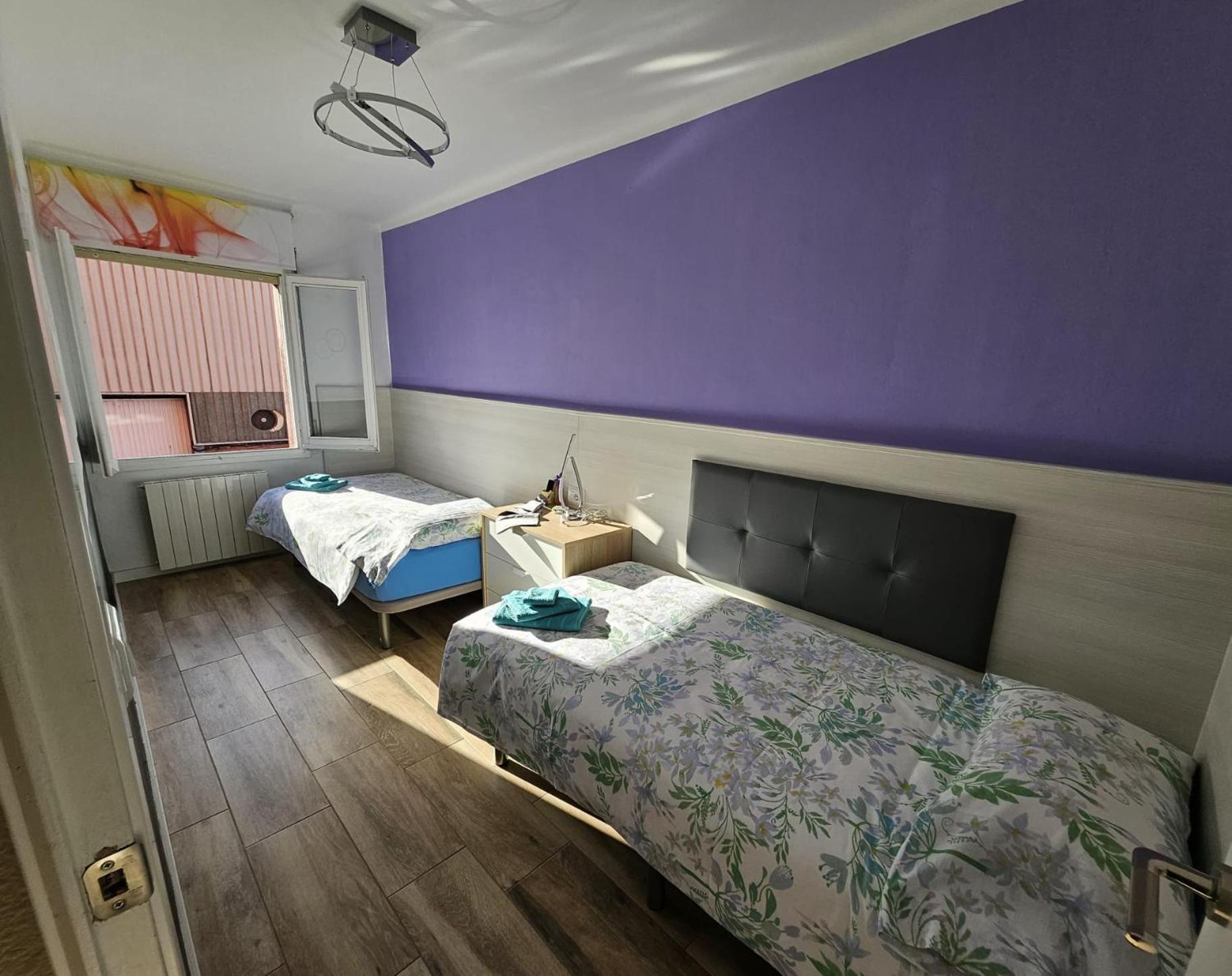 Apartamento Nuria Figueres  Exteriér fotografie